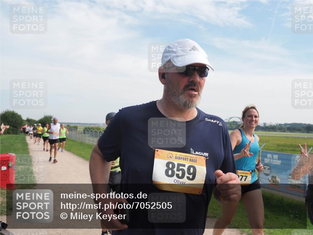 08.09.2024 - Airport Race Miley Keyser http://msf.ph/oto/7052505 08.09.2024 12:33:00 Laufen 41, 859, 77 meine-sportfotos.de