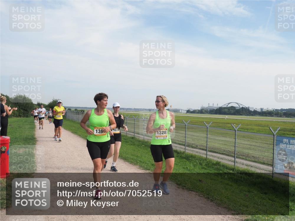 08.09.2024 - Airport Race Miley Keyser http://msf.ph/oto/7052519 08.09.2024 12:33:06 Laufen 1090, 138, 101, 1328, 1328 meine-sportfotos.de