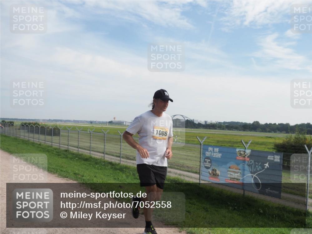 08.09.2024 - Airport Race Miley Keyser http://msf.ph/oto/7052558 08.09.2024 12:33:21 Laufen 1086 meine-sportfotos.de