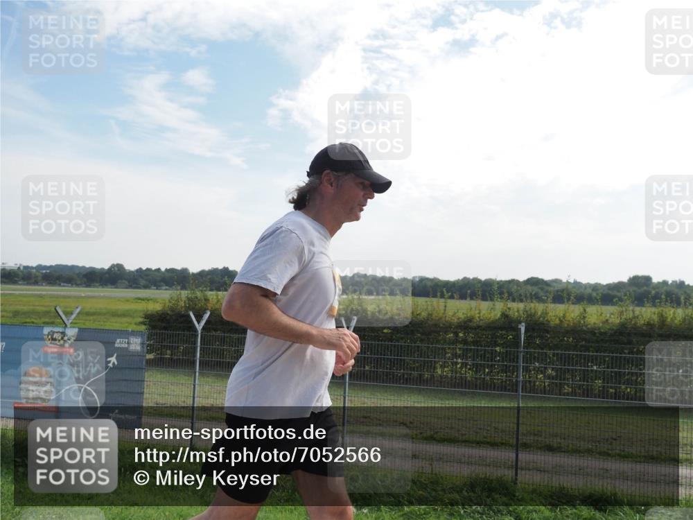 08.09.2024 - Airport Race Miley Keyser http://msf.ph/oto/7052566 08.09.2024 12:33:22 Laufen  meine-sportfotos.de