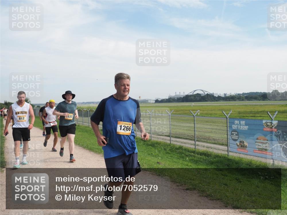 08.09.2024 - Airport Race Miley Keyser http://msf.ph/oto/7052579 08.09.2024 12:33:26 Laufen 812, 133, 532, 1266 meine-sportfotos.de