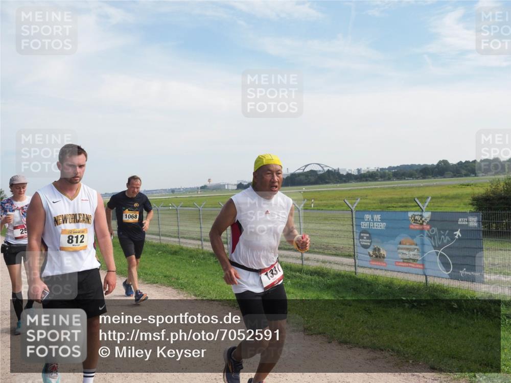 08.09.2024 - Airport Race Miley Keyser http://msf.ph/oto/7052591 08.09.2024 12:33:29 Laufen 25, 812, 1068, 133 meine-sportfotos.de