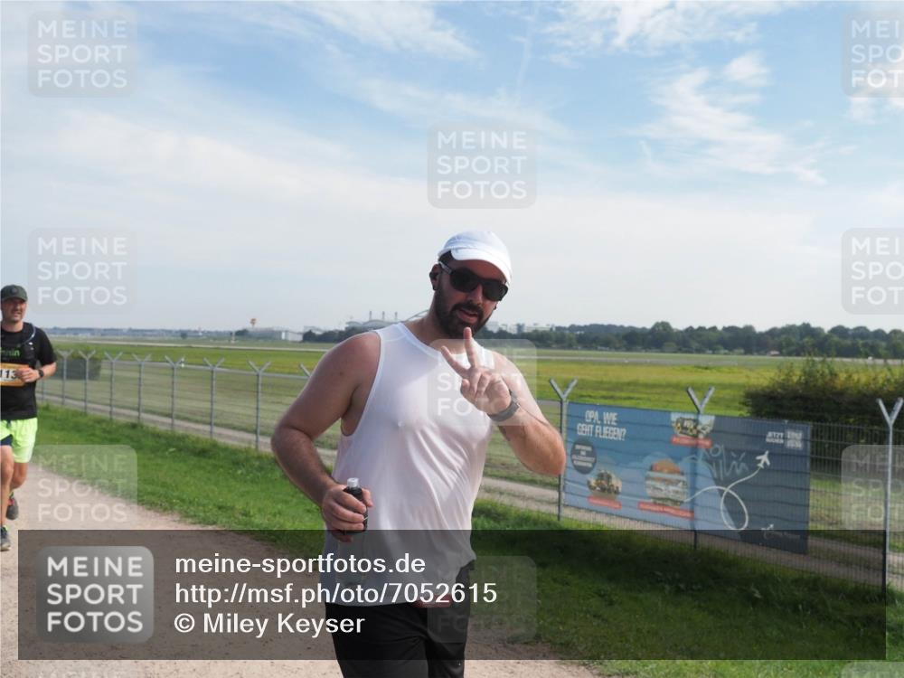 08.09.2024 - Airport Race Miley Keyser http://msf.ph/oto/7052615 08.09.2024 12:33:39 Laufen 113 meine-sportfotos.de