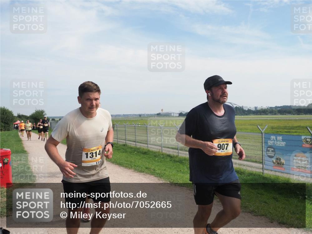 08.09.2024 - Airport Race Miley Keyser http://msf.ph/oto/7052665 08.09.2024 12:33:55 Laufen 1314, 1314, 907 meine-sportfotos.de