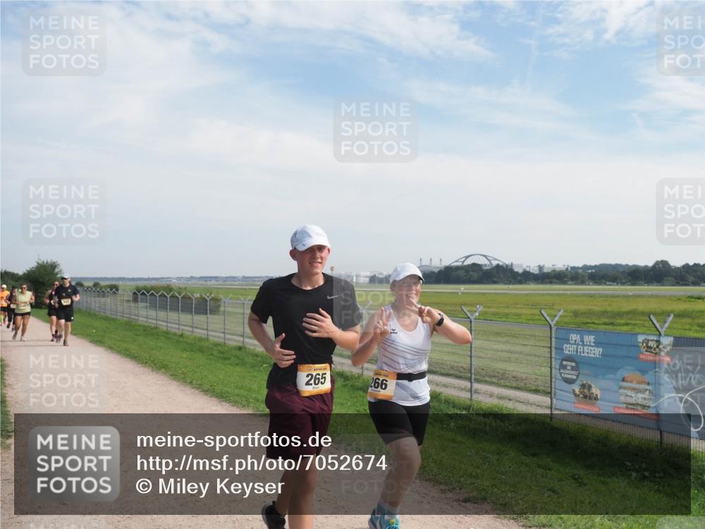 08.09.2024 - Airport Race Miley Keyser http://msf.ph/oto/7052674 08.09.2024 12:33:56 Laufen 265, 266 meine-sportfotos.de