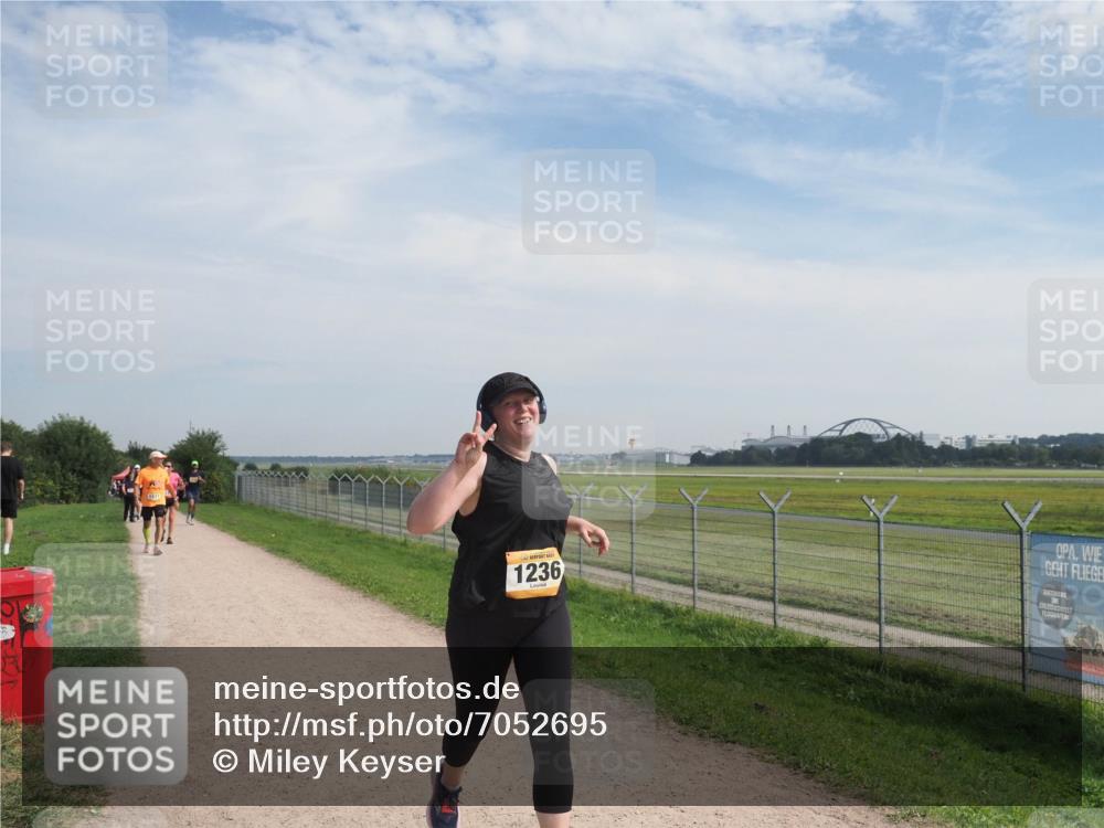 08.09.2024 - Airport Race Miley Keyser http://msf.ph/oto/7052695 08.09.2024 12:34:06 Laufen 1236 meine-sportfotos.de
