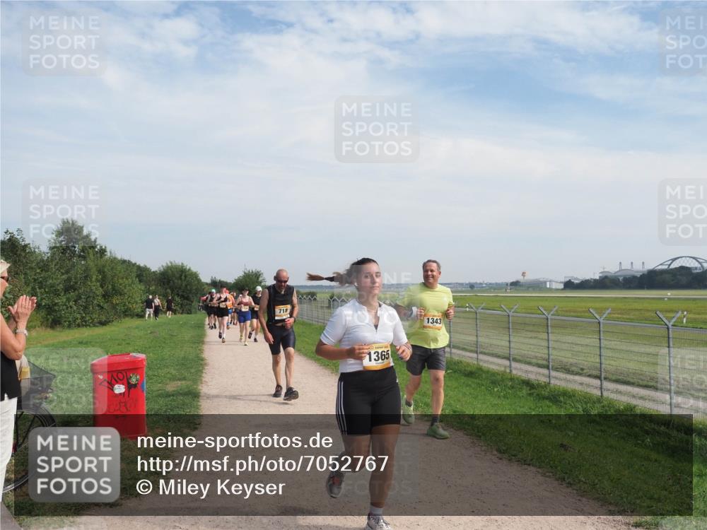 08.09.2024 - Airport Race Miley Keyser http://msf.ph/oto/7052767 08.09.2024 12:34:37 Laufen 718, 1365, 1343 meine-sportfotos.de