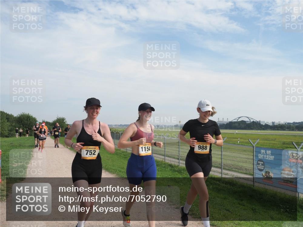 08.09.2024 - Airport Race Miley Keyser http://msf.ph/oto/7052790 08.09.2024 12:34:44 Laufen 752, 1154, 988 meine-sportfotos.de