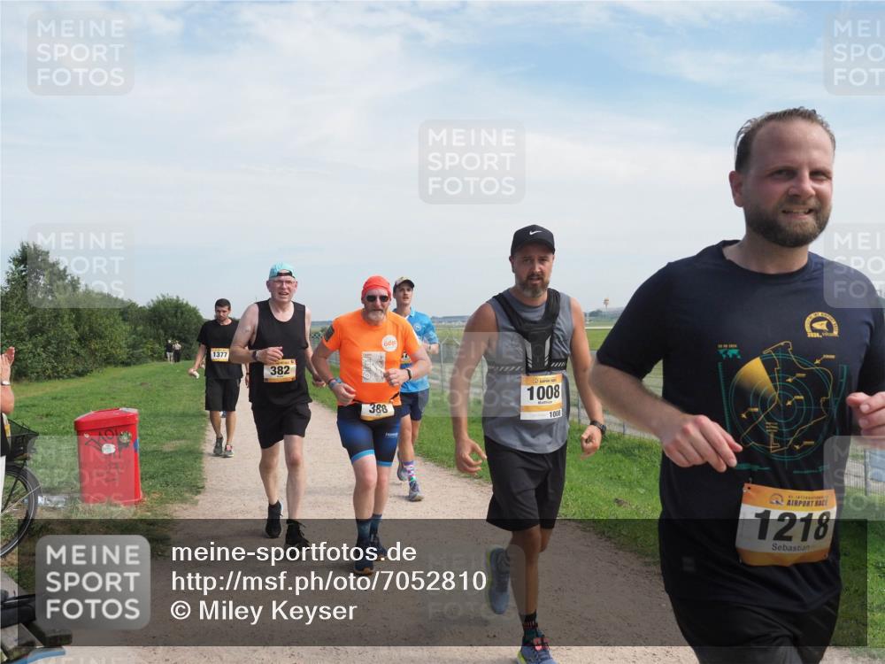 08.09.2024 - Airport Race Miley Keyser http://msf.ph/oto/7052810 08.09.2024 12:34:53 Laufen 1377, 382, 388, 1008, 1008, 2024, 1218 meine-sportfotos.de