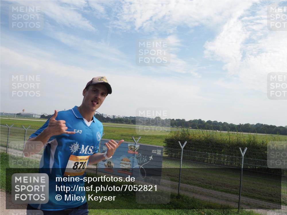 08.09.2024 - Airport Race Miley Keyser http://msf.ph/oto/7052821 08.09.2024 12:34:56 Laufen 870 meine-sportfotos.de