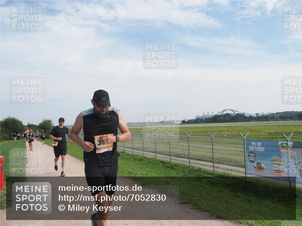 08.09.2024 - Airport Race Miley Keyser http://msf.ph/oto/7052830 08.09.2024 12:35:00 Laufen 463, 3143 meine-sportfotos.de