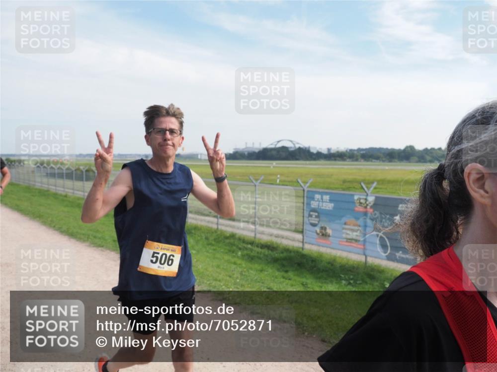 08.09.2024 - Airport Race Miley Keyser http://msf.ph/oto/7052871 08.09.2024 12:35:22 Laufen 506 meine-sportfotos.de