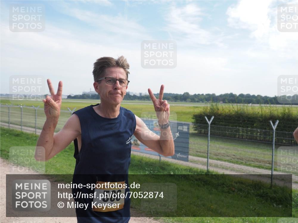 08.09.2024 - Airport Race Miley Keyser http://msf.ph/oto/7052874 08.09.2024 12:35:22 Laufen 506 meine-sportfotos.de