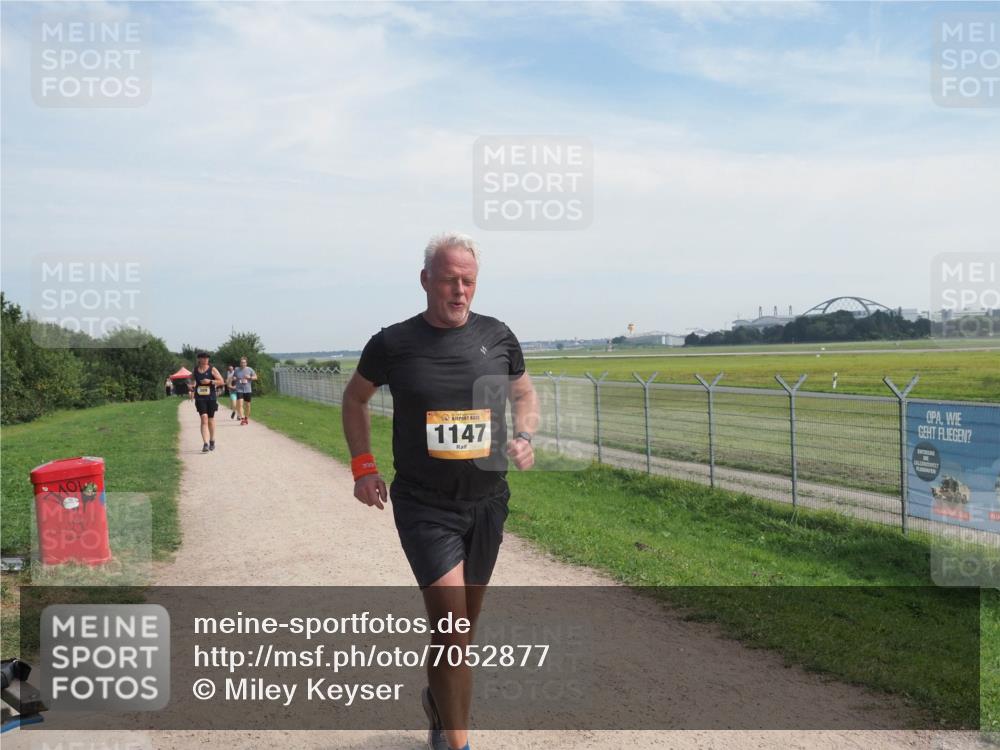 08.09.2024 - Airport Race Miley Keyser http://msf.ph/oto/7052877 08.09.2024 12:35:23 Laufen 1147 meine-sportfotos.de