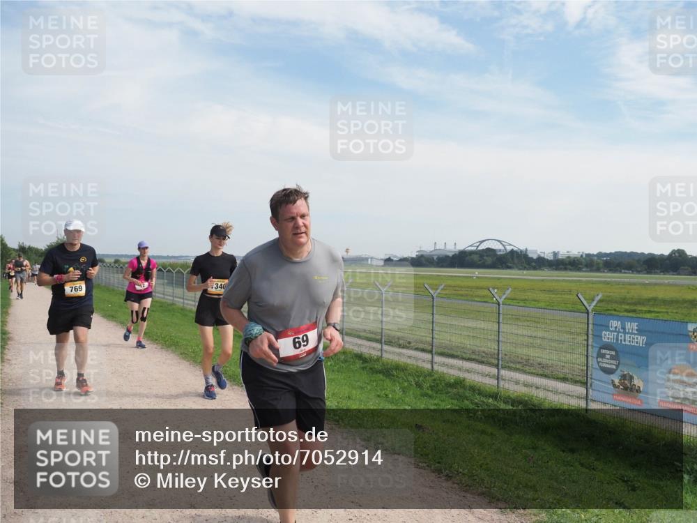 08.09.2024 - Airport Race Miley Keyser http://msf.ph/oto/7052914 08.09.2024 12:35:49 Laufen 769, 340, 69 meine-sportfotos.de