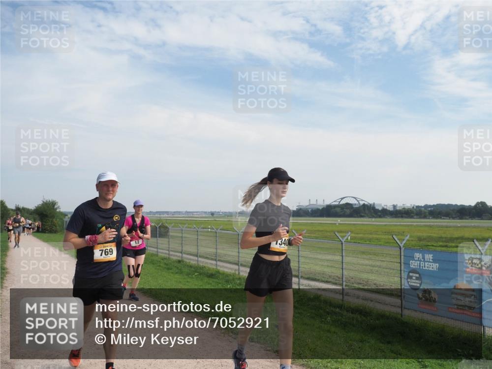 08.09.2024 - Airport Race Miley Keyser http://msf.ph/oto/7052921 08.09.2024 12:35:51 Laufen 769, 12, 1340 meine-sportfotos.de