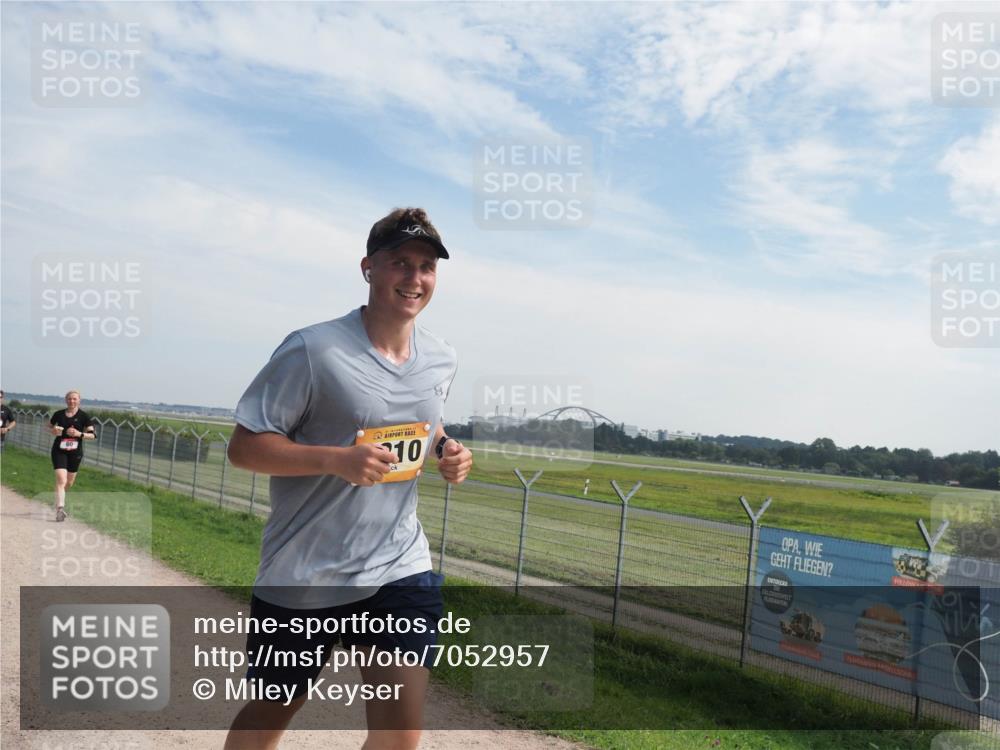 08.09.2024 - Airport Race Miley Keyser http://msf.ph/oto/7052957 08.09.2024 12:36:11 Laufen 10 meine-sportfotos.de