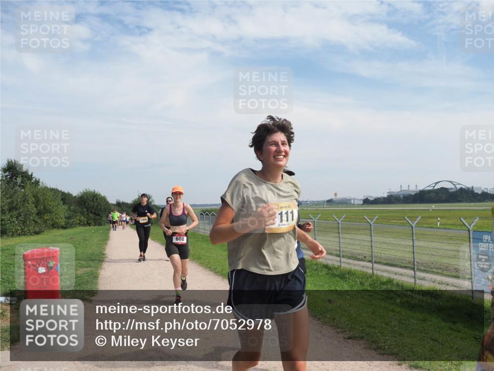 08.09.2024 - Airport Race Miley Keyser http://msf.ph/oto/7052978 08.09.2024 12:36:18 Laufen 608, 111 meine-sportfotos.de