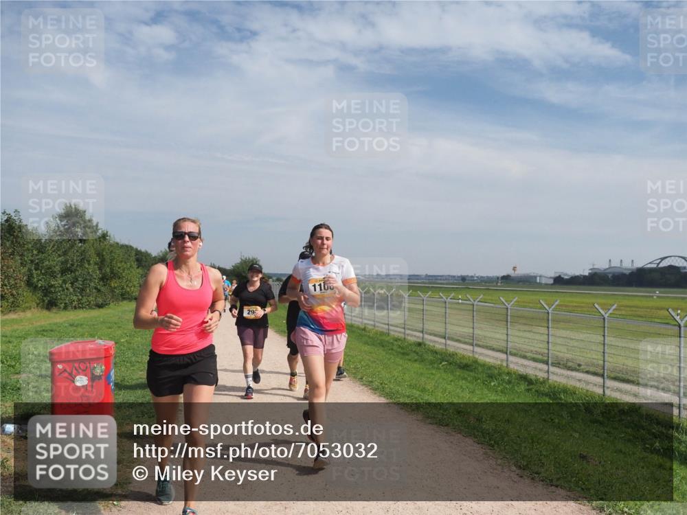 08.09.2024 - Airport Race Miley Keyser http://msf.ph/oto/7053032 08.09.2024 12:36:48 Laufen 29, 1100 meine-sportfotos.de