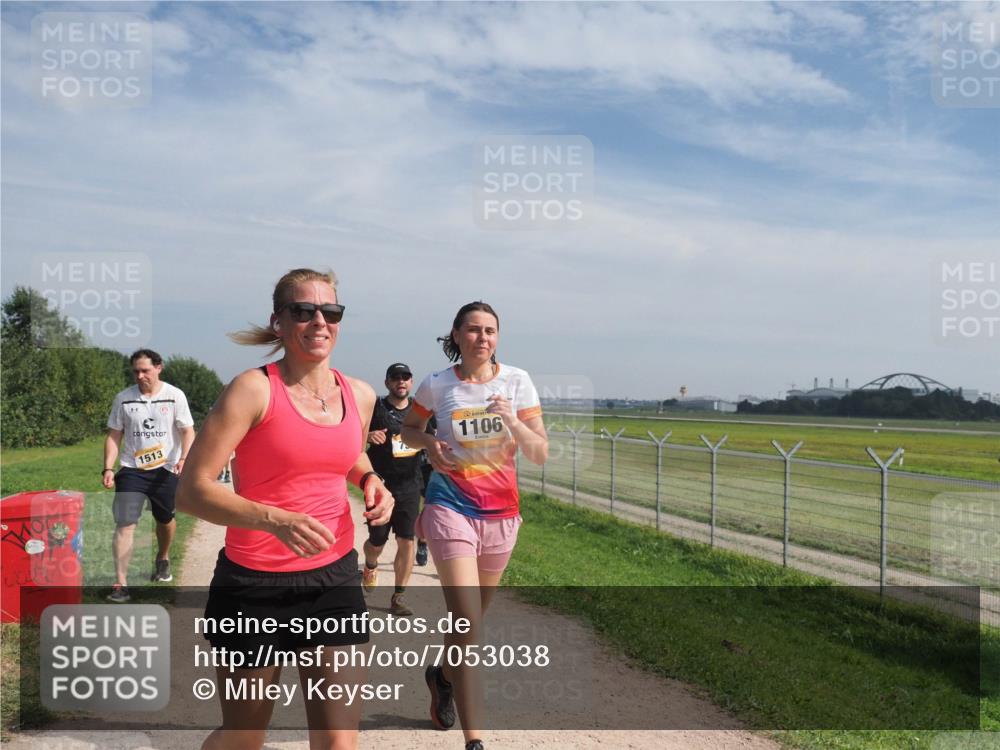 08.09.2024 - Airport Race Miley Keyser http://msf.ph/oto/7053038 08.09.2024 12:36:49 Laufen 2, 1513, 1106 meine-sportfotos.de