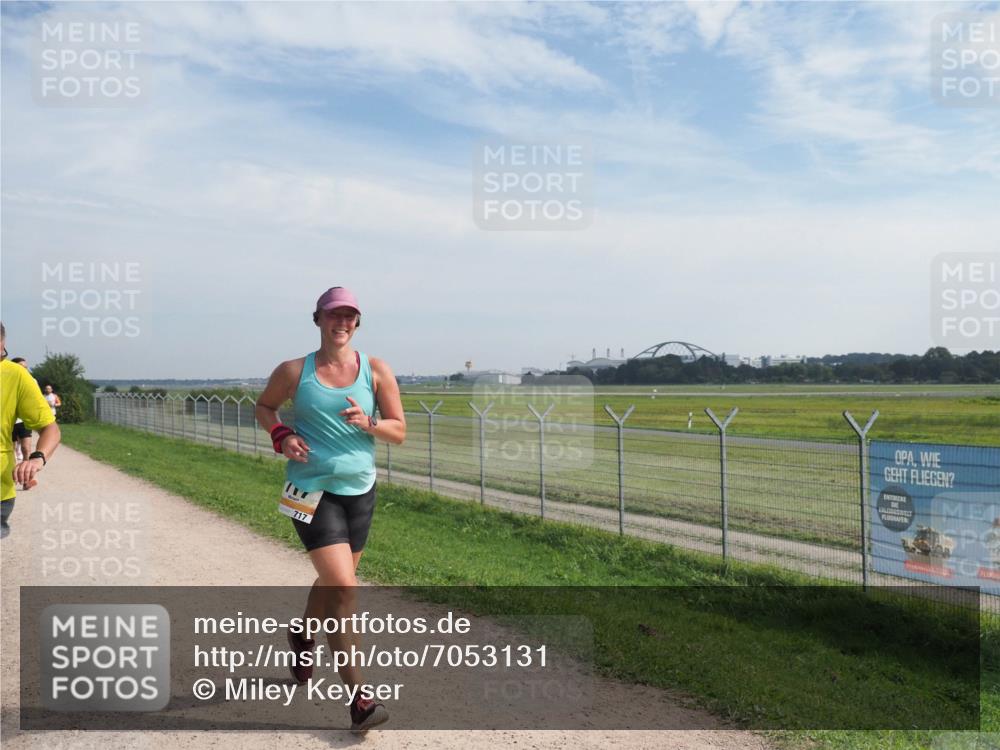 08.09.2024 - Airport Race Miley Keyser http://msf.ph/oto/7053131 08.09.2024 12:37:24 Laufen 717 meine-sportfotos.de