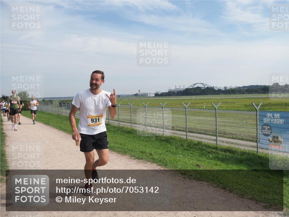 08.09.2024 - Airport Race Miley Keyser http://msf.ph/oto/7053142 08.09.2024 12:37:29 Laufen 613, 747, 931 meine-sportfotos.de