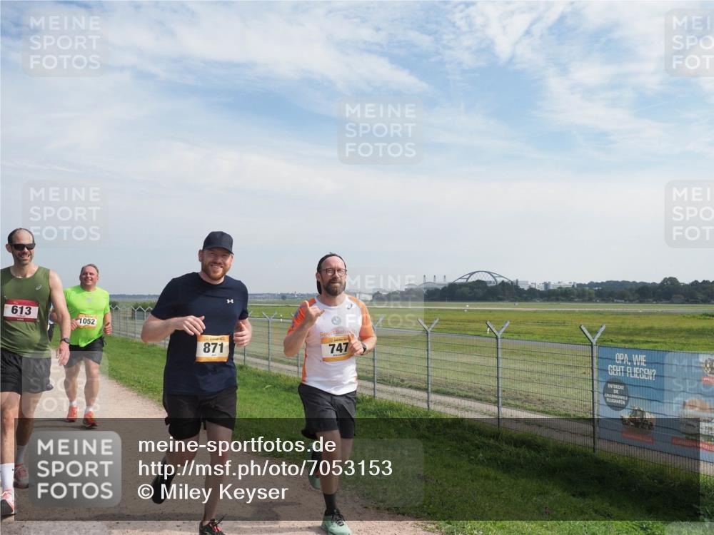 08.09.2024 - Airport Race Miley Keyser http://msf.ph/oto/7053153 08.09.2024 12:37:35 Laufen 613, 1052, 871, 747 meine-sportfotos.de