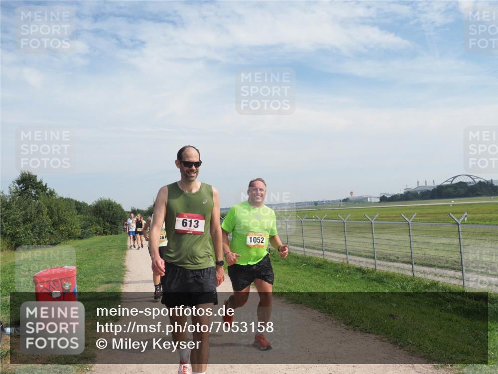 08.09.2024 - Airport Race Miley Keyser http://msf.ph/oto/7053158 08.09.2024 12:37:37 Laufen 46, 613, 1052 meine-sportfotos.de