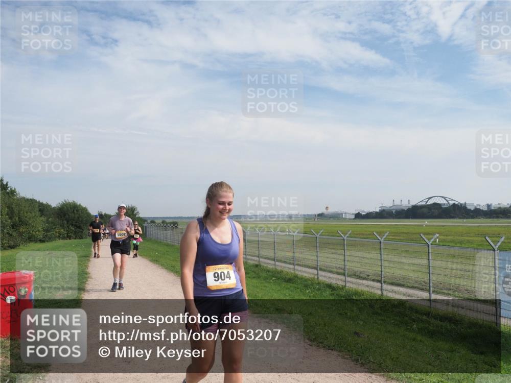 08.09.2024 - Airport Race Miley Keyser http://msf.ph/oto/7053207 08.09.2024 12:37:56 Laufen 1502, 904 meine-sportfotos.de