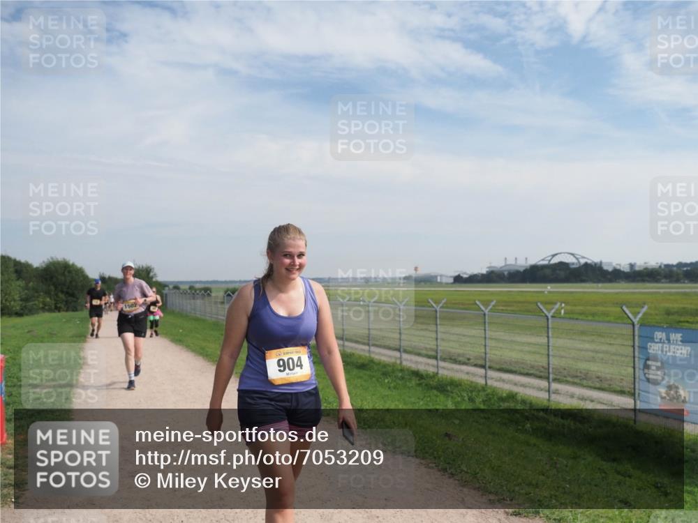 08.09.2024 - Airport Race Miley Keyser http://msf.ph/oto/7053209 08.09.2024 12:37:56 Laufen 1502, 904 meine-sportfotos.de