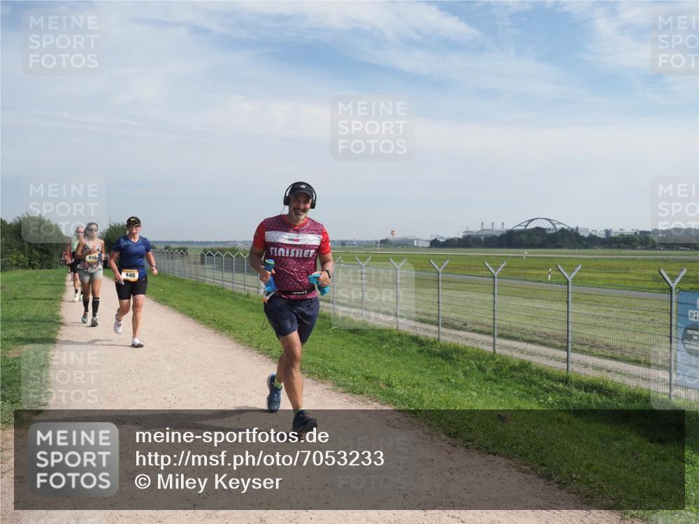 08.09.2024 - Airport Race Miley Keyser http://msf.ph/oto/7053233 08.09.2024 12:38:09 Laufen 898, 448 meine-sportfotos.de