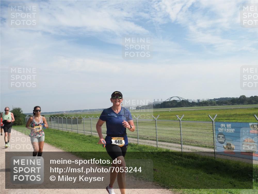 08.09.2024 - Airport Race Miley Keyser http://msf.ph/oto/7053244 08.09.2024 12:38:11 Laufen 898, 448 meine-sportfotos.de