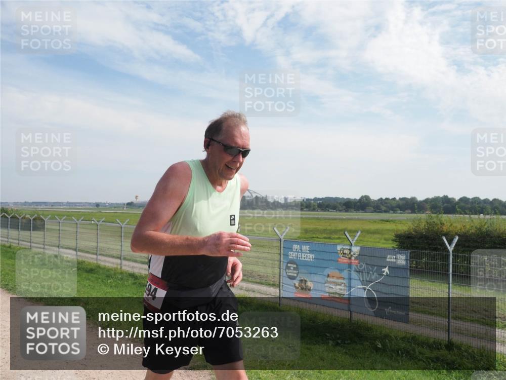 08.09.2024 - Airport Race Miley Keyser http://msf.ph/oto/7053263 08.09.2024 12:38:16 Laufen 94 meine-sportfotos.de
