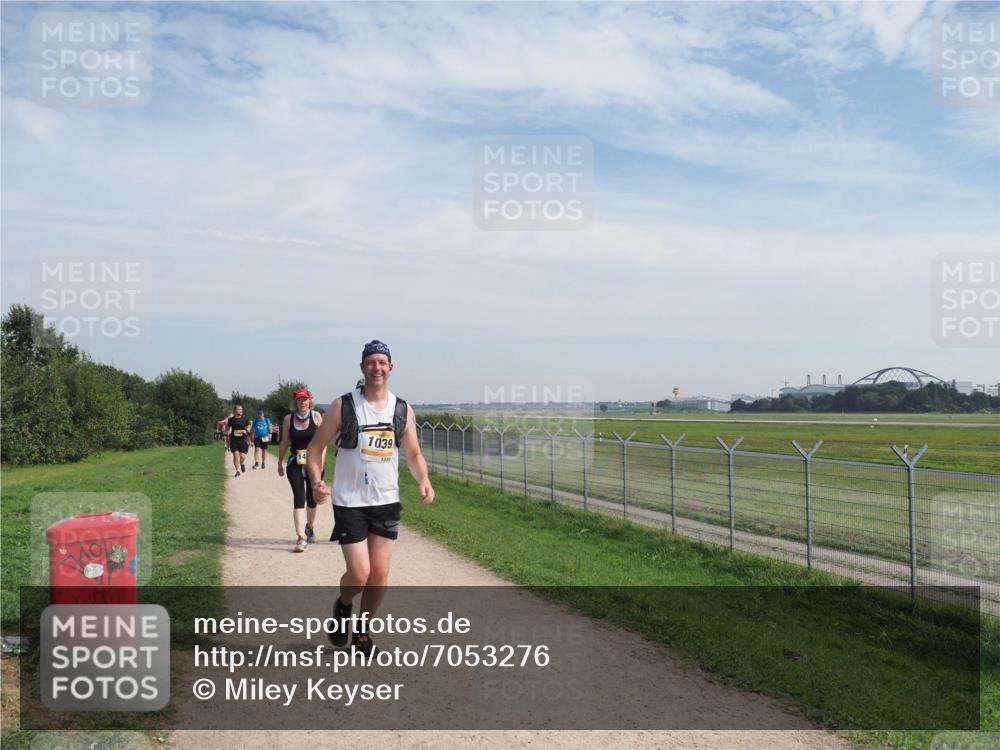 08.09.2024 - Airport Race Miley Keyser http://msf.ph/oto/7053276 08.09.2024 12:38:24 Laufen 1039, 1039 meine-sportfotos.de