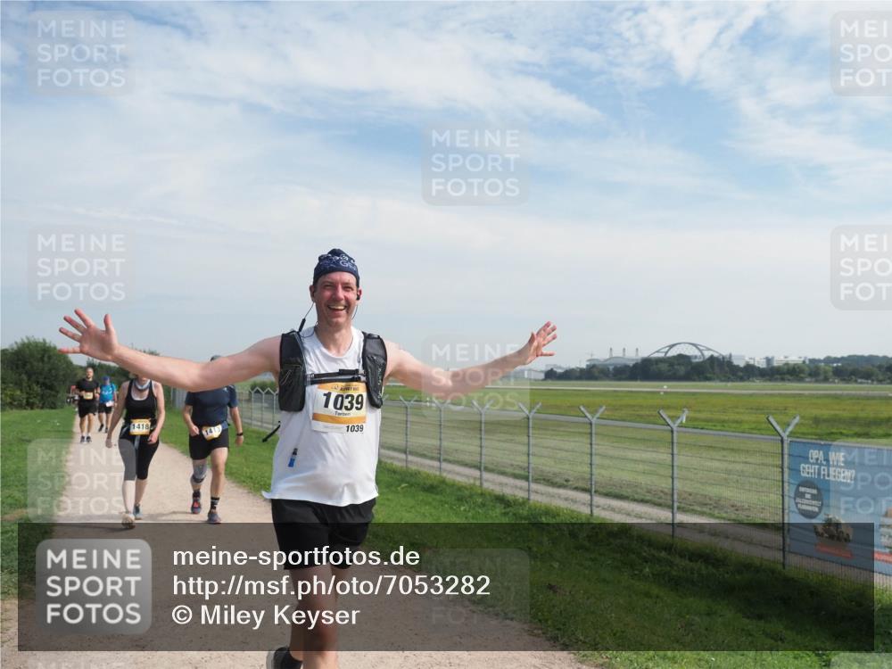 08.09.2024 - Airport Race Miley Keyser http://msf.ph/oto/7053282 08.09.2024 12:38:25 Laufen 1418, 1413, 1039, 1039 meine-sportfotos.de