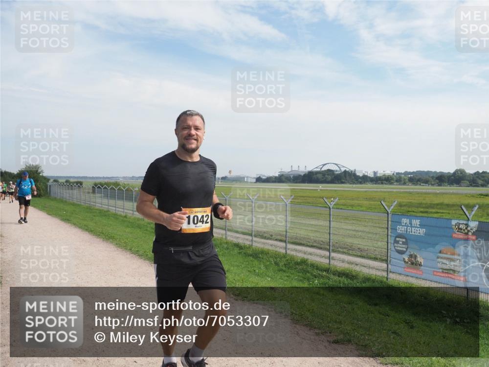 08.09.2024 - Airport Race Miley Keyser http://msf.ph/oto/7053307 08.09.2024 12:38:32 Laufen 1042 meine-sportfotos.de