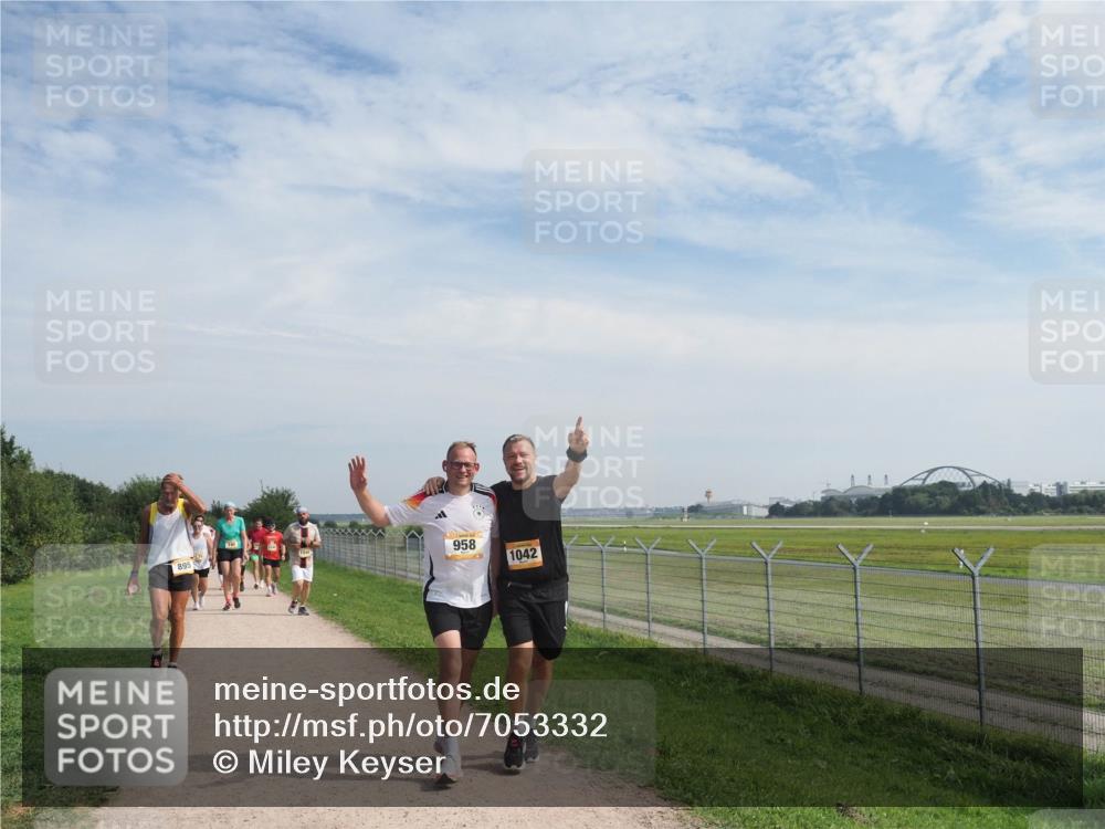 08.09.2024 - Airport Race Miley Keyser http://msf.ph/oto/7053332 08.09.2024 12:38:53 Laufen 740, 895, 958, 1042 meine-sportfotos.de