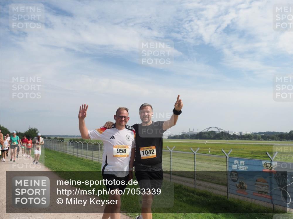 08.09.2024 - Airport Race Miley Keyser http://msf.ph/oto/7053339 08.09.2024 12:38:55 Laufen 958, 1042 meine-sportfotos.de