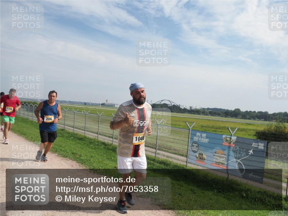 08.09.2024 - Airport Race Miley Keyser http://msf.ph/oto/7053358 08.09.2024 12:39:02 Laufen 1366, 286, 1046, 2 meine-sportfotos.de