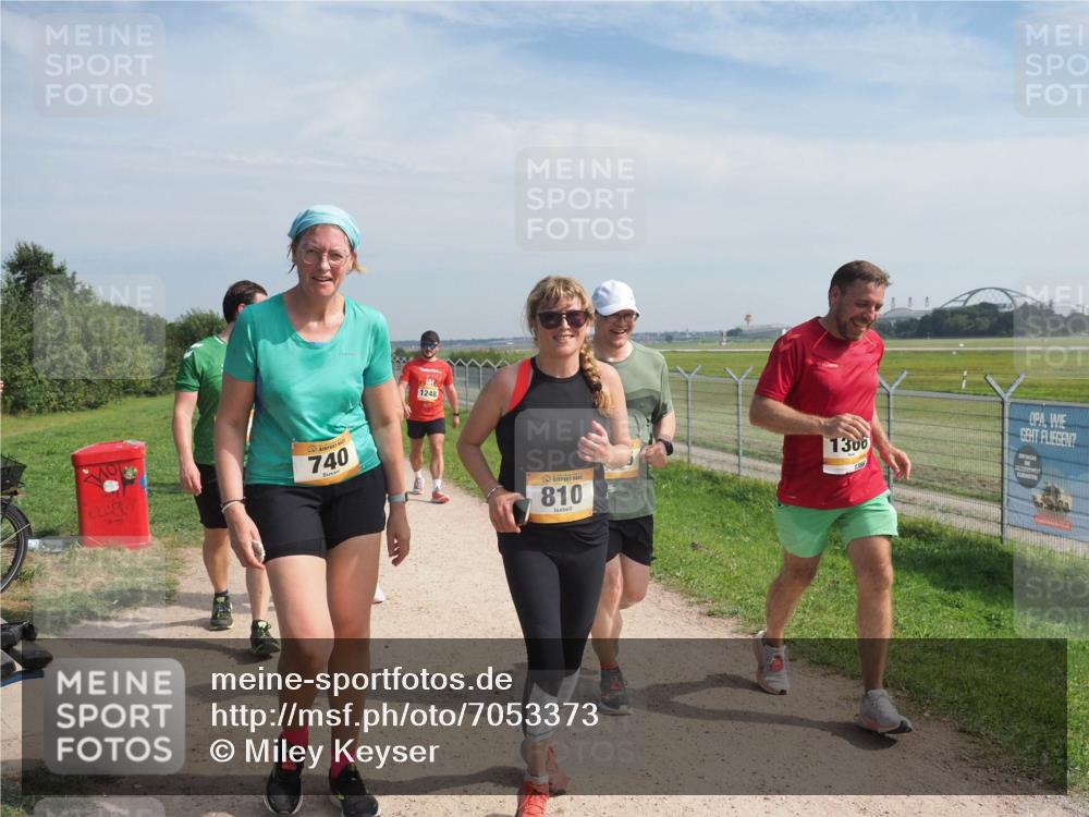 08.09.2024 - Airport Race Miley Keyser http://msf.ph/oto/7053373 08.09.2024 12:39:05 Laufen 740, 1248, 810, 1300 meine-sportfotos.de