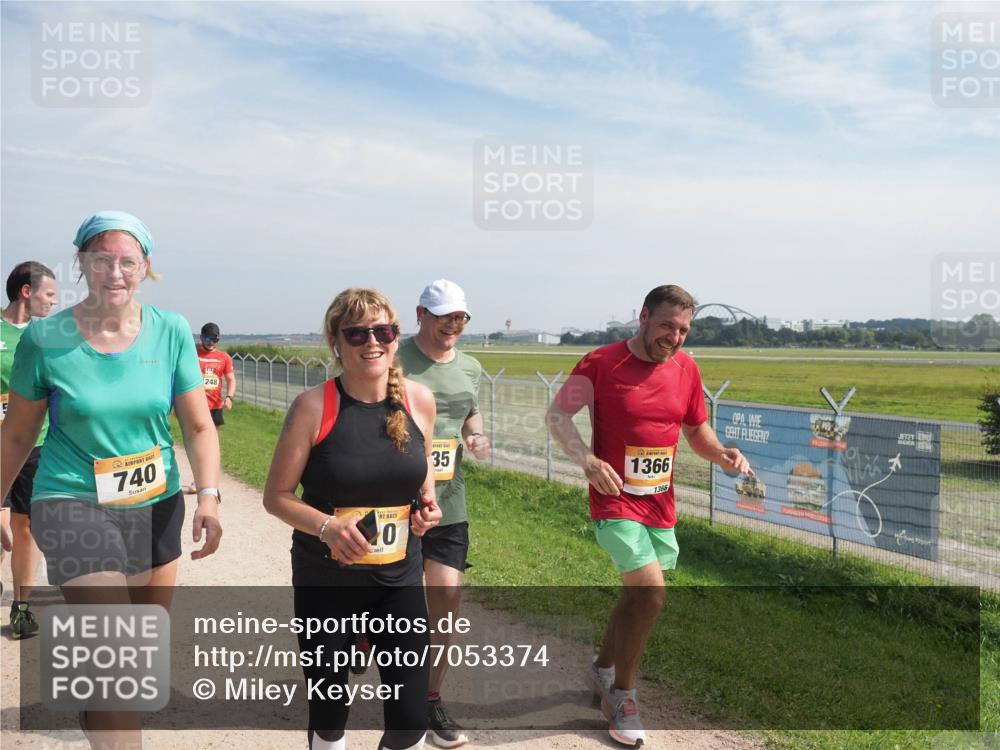 08.09.2024 - Airport Race Miley Keyser http://msf.ph/oto/7053374 08.09.2024 12:39:05 Laufen 740, 248, 0, 35, 1366, 1366 meine-sportfotos.de
