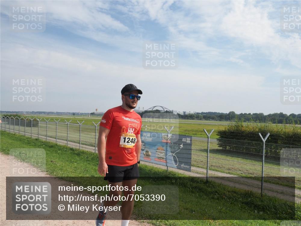 08.09.2024 - Airport Race Miley Keyser http://msf.ph/oto/7053390 08.09.2024 12:39:11 Laufen 1248 meine-sportfotos.de