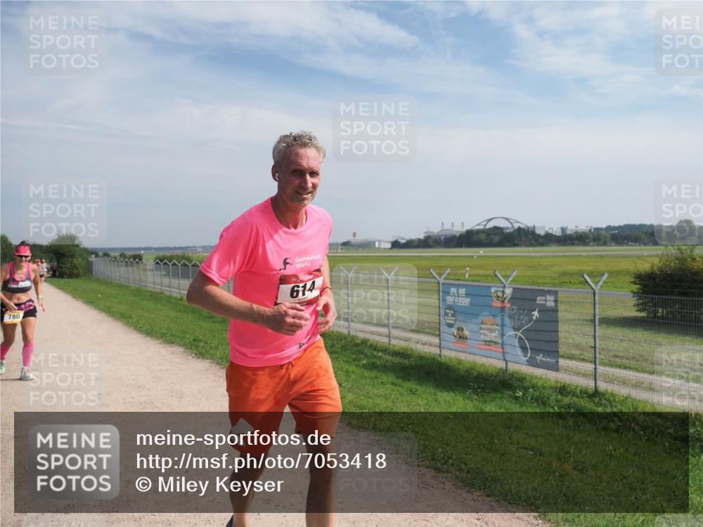 08.09.2024 - Airport Race Miley Keyser http://msf.ph/oto/7053418 08.09.2024 12:39:17 Laufen 780, 614 meine-sportfotos.de