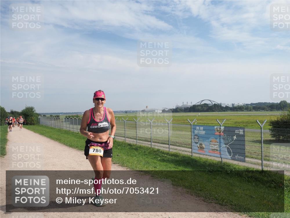 08.09.2024 - Airport Race Miley Keyser http://msf.ph/oto/7053421 08.09.2024 12:39:19 Laufen 780 meine-sportfotos.de