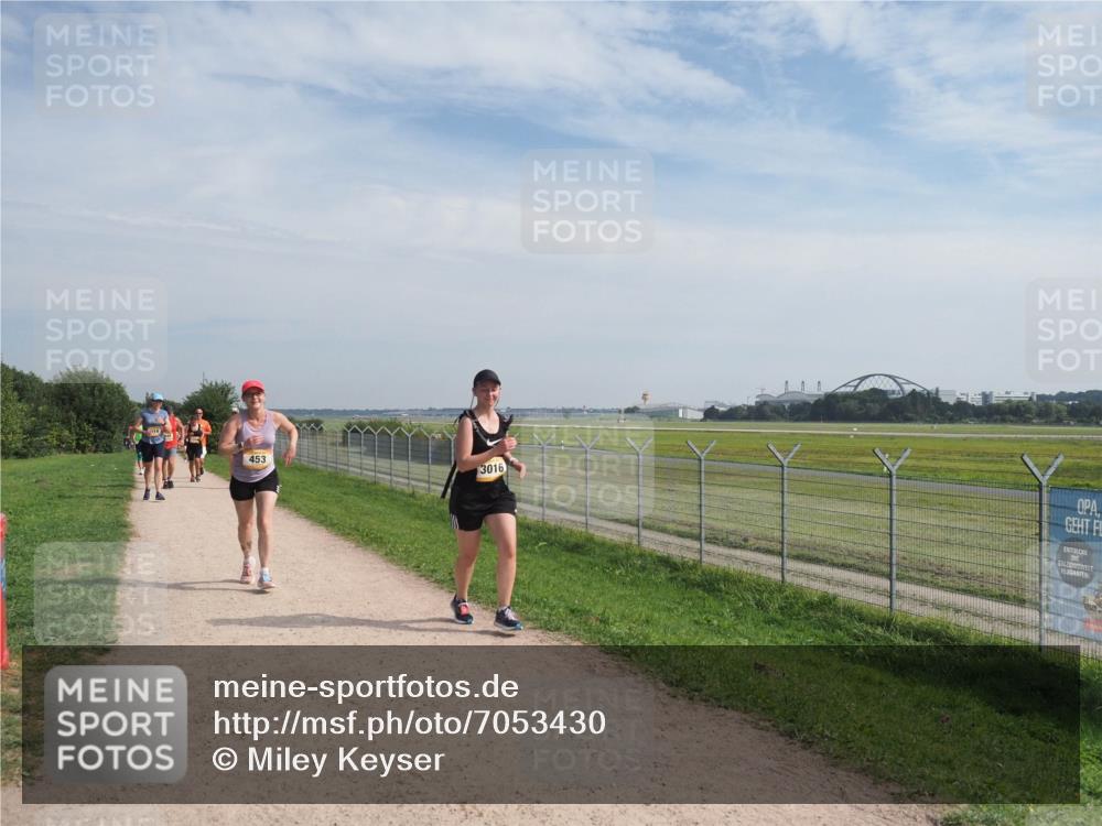 08.09.2024 - Airport Race Miley Keyser http://msf.ph/oto/7053430 08.09.2024 12:39:28 Laufen 453, 3016 meine-sportfotos.de