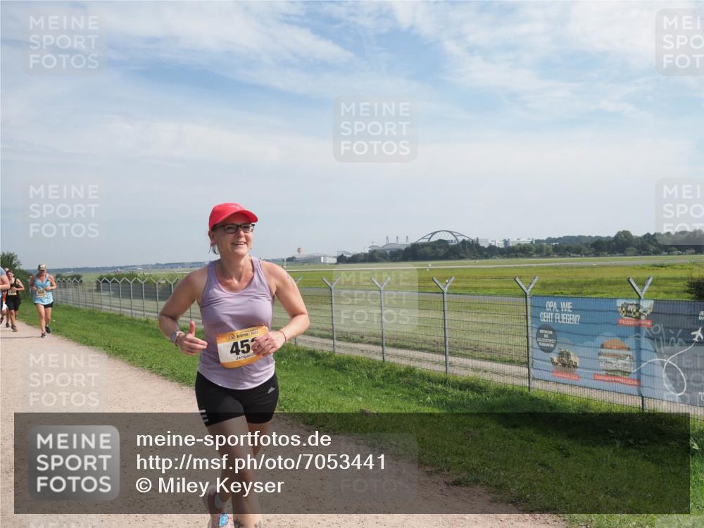 08.09.2024 - Airport Race Miley Keyser http://msf.ph/oto/7053441 08.09.2024 12:39:31 Laufen 452 meine-sportfotos.de