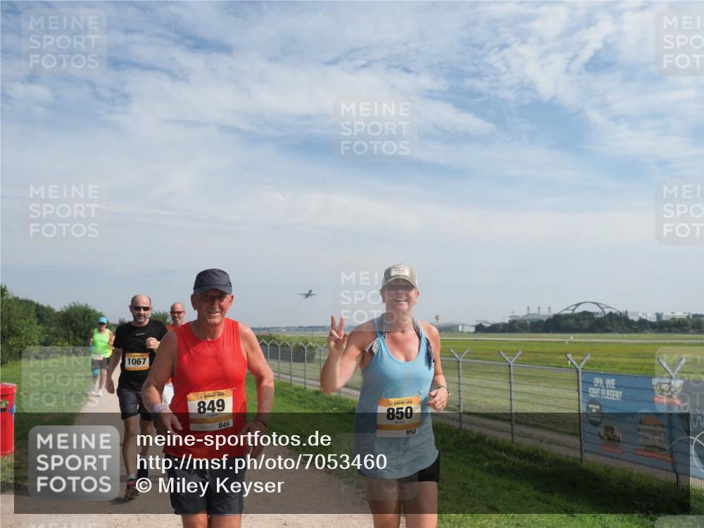 08.09.2024 - Airport Race Miley Keyser http://msf.ph/oto/7053460 08.09.2024 12:39:37 Laufen 1067, 849, 849, 850, 850 meine-sportfotos.de