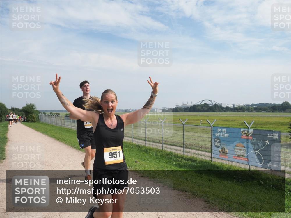 08.09.2024 - Airport Race Miley Keyser http://msf.ph/oto/7053503 08.09.2024 12:39:57 Laufen 951 meine-sportfotos.de