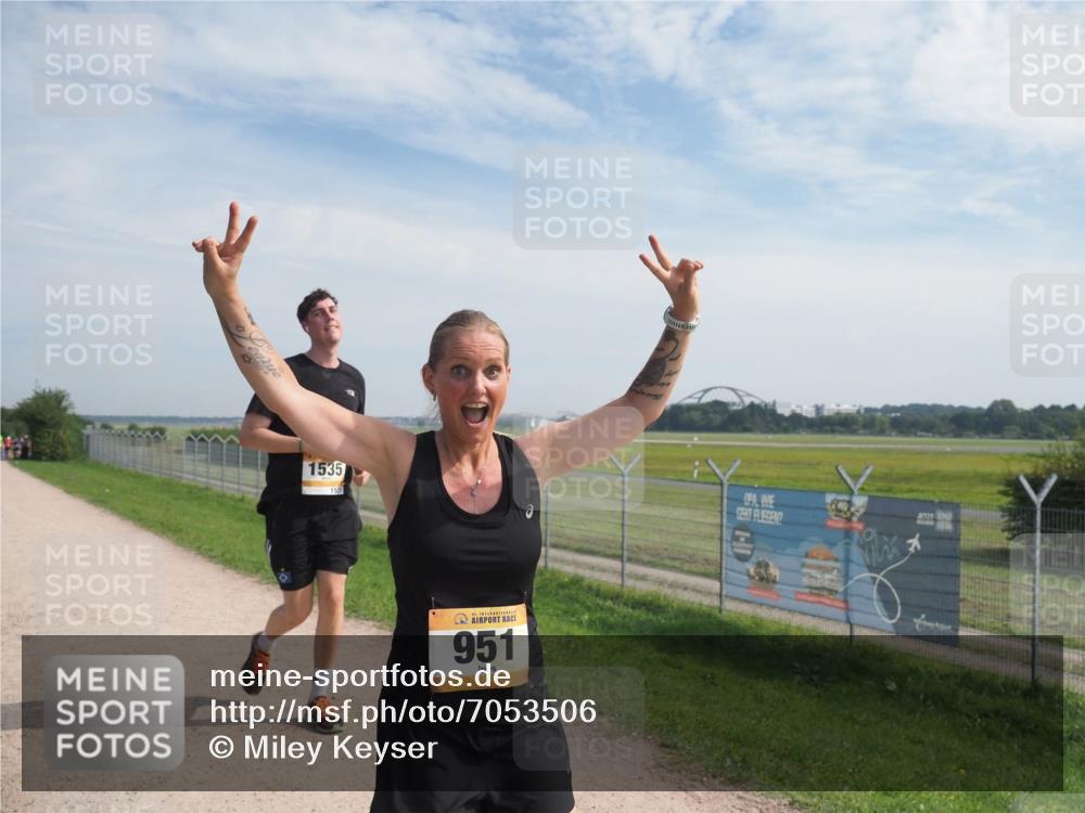 08.09.2024 - Airport Race Miley Keyser http://msf.ph/oto/7053506 08.09.2024 12:39:57 Laufen 1535, 1535, 951 meine-sportfotos.de