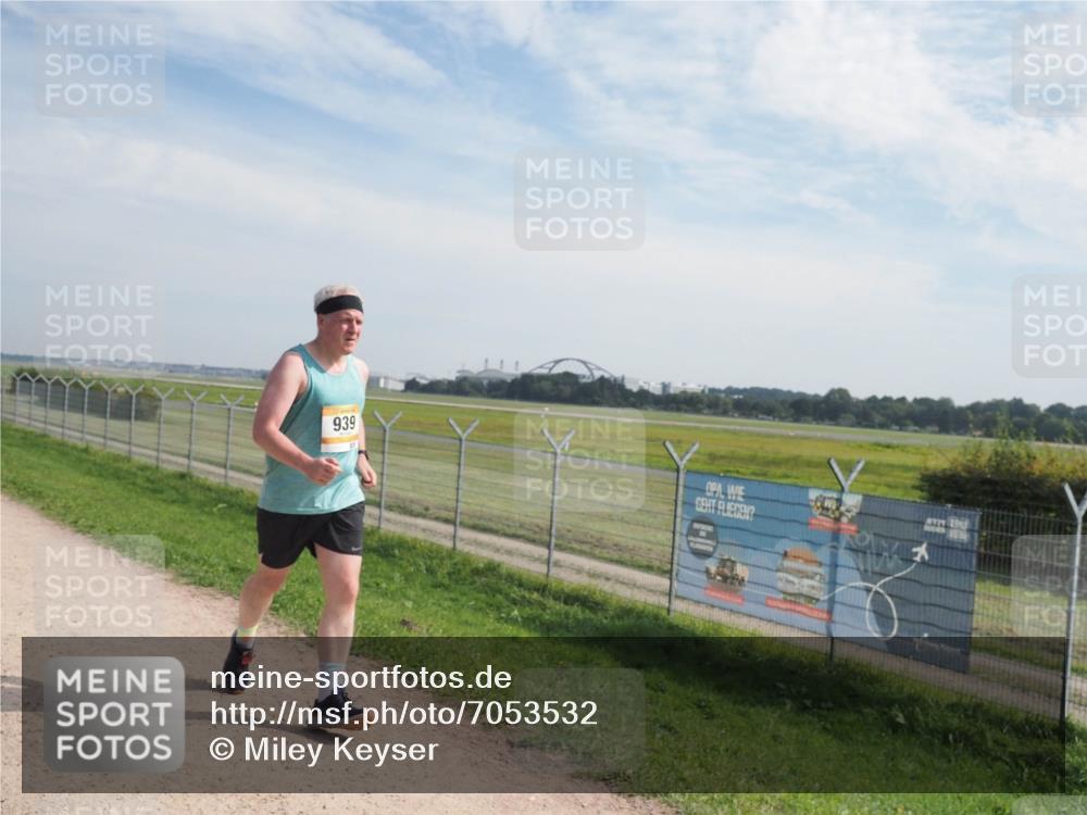 08.09.2024 - Airport Race Miley Keyser http://msf.ph/oto/7053532 08.09.2024 12:40:19 Laufen 939 meine-sportfotos.de